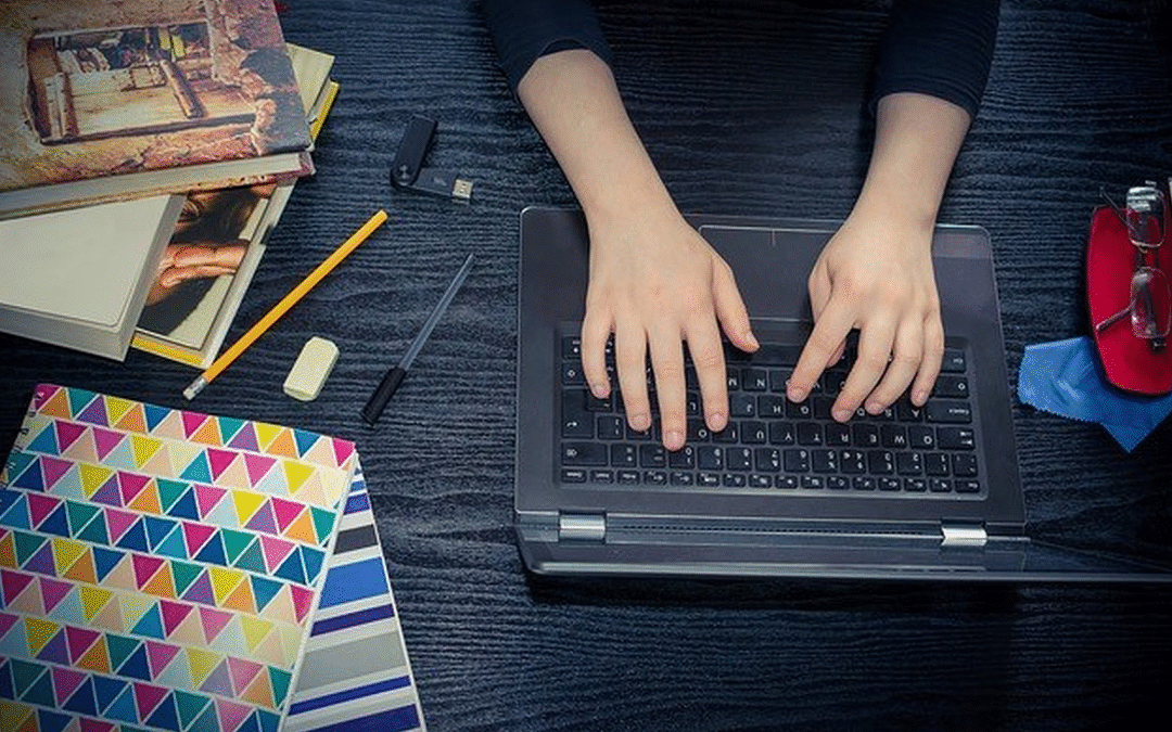 HOW TO FENG SHUI YOUR OFFICE